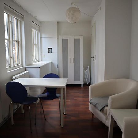 Rooms In Quiet Yellow Courtyard Apartment Köpenhamn Exteriör bild