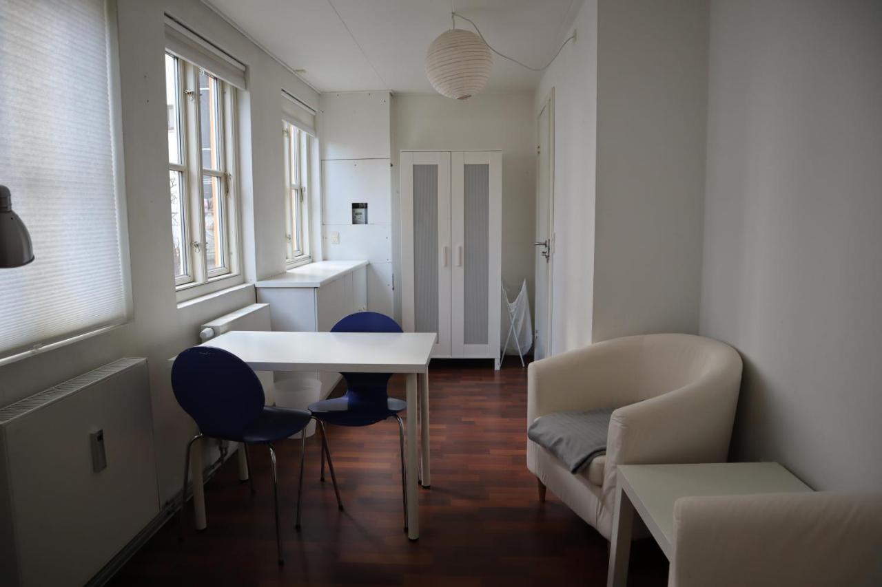 Rooms In Quiet Yellow Courtyard Apartment Köpenhamn Exteriör bild